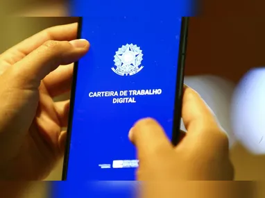 Luíza Simões, advogada especialista em Direito Previdenciário