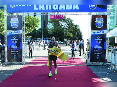 Imagem ilustrativa da imagem Os vencedores da 8ª Corrida do Soldado Confiauto em Vitória