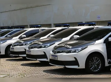 Imagem ilustrativa da imagem Pastor é preso no Rio sob suspeita de abusar sexualmente de enteadas gêmeas por uma década