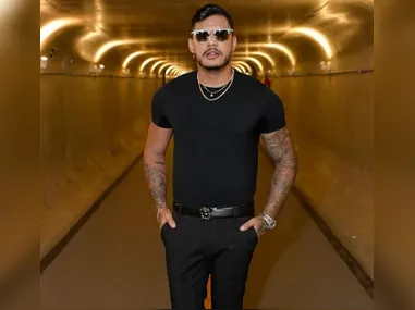 Imagem ilustrativa da imagem Ministro da Saúde diz que exame do rapper Hungria deu negativo para metanol