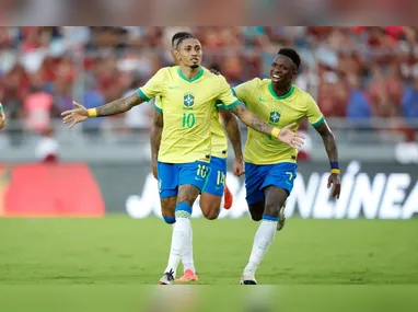 Treinador foi apresentado nesta quarta-feira (6)