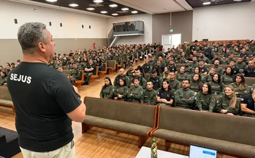 
          Imagem ilustrativa da imagem 349 novos policiais penais definem unidades de atuação no Espírito Santo
          