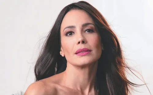 
          Imagem ilustrativa da imagem “A maternidade e a carreira me desafiam diariamente”, diz Juliana Knust
          