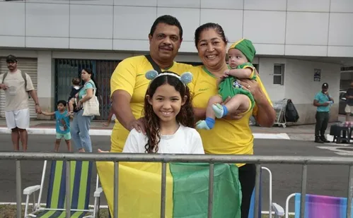 
          Imagem ilustrativa da imagem Acrobacias, simulações e helicópteros marcam o desfile de 7 de setembro
          