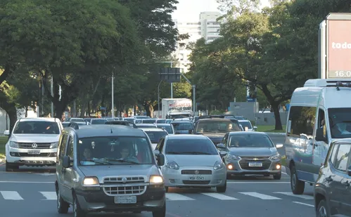 
          Imagem ilustrativa da imagem Alerta para descuido na transferência de veículos. Veja as orientações
          
