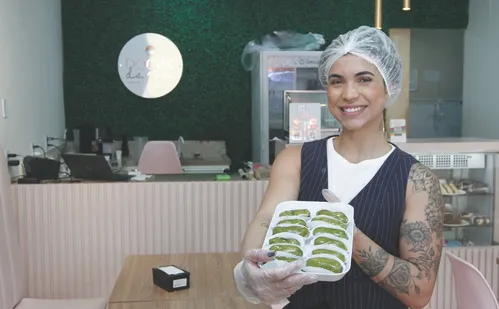 
          Imagem ilustrativa da imagem Após o sucesso do morango do amor, conheça a "Uva do Amor" e o "Brownie do amor"
          