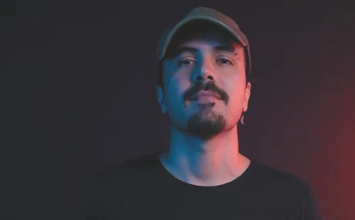 
          Imagem ilustrativa da imagem Arte a céu aberto: pinturas chamam a atenção em muros de Vitória
          