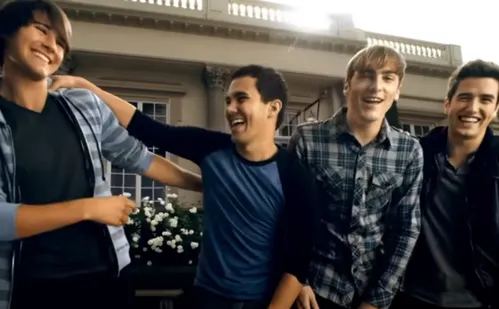 
          Imagem ilustrativa da imagem Big Time Rush anuncia show em São Paulo em 2026
          