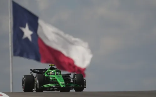 
          Imagem ilustrativa da imagem Bortoleto vai largar em último na corrida sprint do GP dos EUA; Verstappen é o pole
          