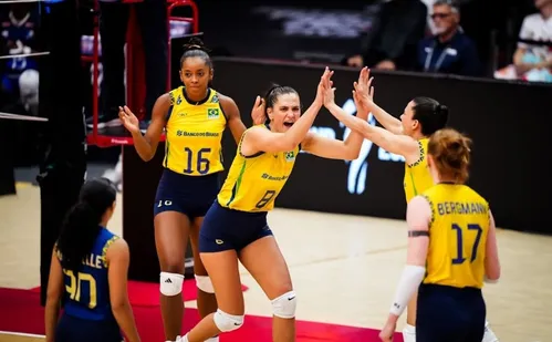 
          Imagem ilustrativa da imagem Brasil vence novamente a França e avança às semifinais do Mundial de vôlei
          