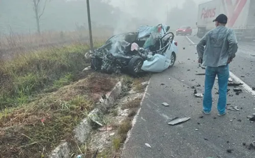 
          Imagem ilustrativa da imagem Buracos e falta de sinalização na BR-262 afastam turistas
          