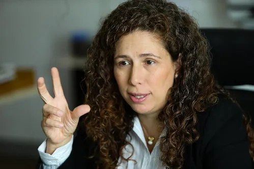 
          Imagem ilustrativa da imagem CNU 2025: Abstenção no Concurso Nacional Unificado cai para 42,8%, diz ministra Esther Dweck
          