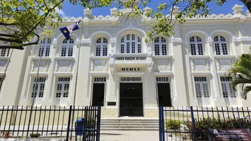 
          Imagem ilustrativa da imagem Câmara do Recife aprova projeto de lei que garante intervalo bíblico nas escolas
          