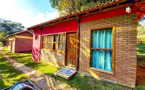 
          Imagem ilustrativa da imagem Caparaó Capixaba: cenários cheios de charme para descanso e lazer
          