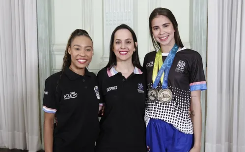 
          Imagem ilustrativa da imagem Capixabas fazem história na ginástica rítmica e sonham com as Olimpíadas
          