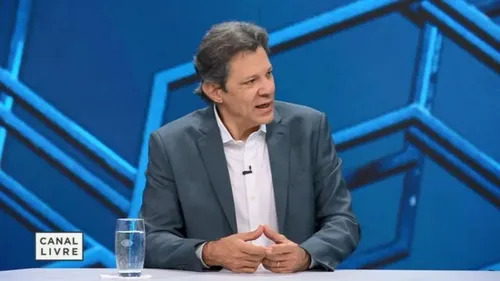
          Imagem ilustrativa da imagem Carbono Oculto: operação bilionária desafia o poder do crime organizado, diz Haddad
          