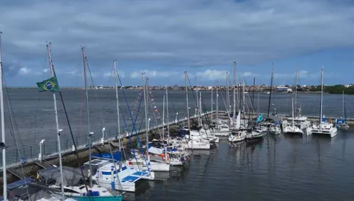 
          Imagem ilustrativa da imagem Com 100 embarcações confirmadas, Refeno 2025 começa neste sábado (27)
          