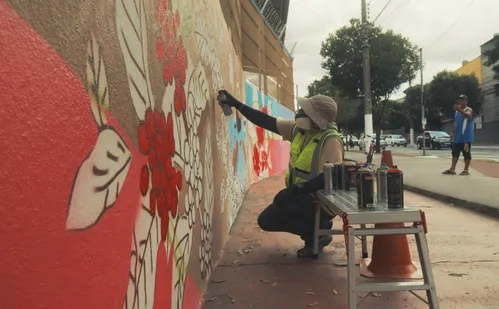 
          Imagem ilustrativa da imagem Começa a pintura do mural no Centro de Vitória às vésperas do aniversário da cidade
          