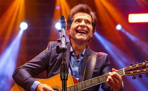 
          Imagem ilustrativa da imagem Comemoração hoje com show de Daniel na orla de Camburi
          