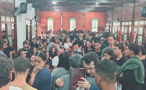 
          Imagem ilustrativa da imagem Complicações da gripe afetam coração e jovem morre aos 17 anos
          