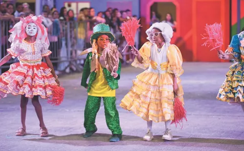 
          Imagem ilustrativa da imagem Concurso de quadrilha nesta sexta e domingo na Serra
          