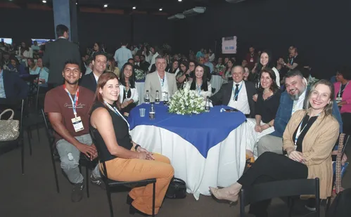 
          Imagem ilustrativa da imagem Confira fotos do primeiro dia da Acaps Trade Show
          