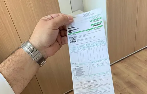 
          Imagem ilustrativa da imagem Conta de luz terá um alívio em outubro. Bandeira vermelha baixa para o patamar 1
          