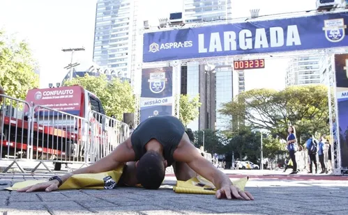 
          Imagem ilustrativa da imagem Corrida do Soldado Confiauto – Missão 08: vitória em menos de 33 minutos
          