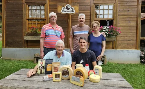 
          Imagem ilustrativa da imagem Delícias da roça direto nas lojas de fábrica
          