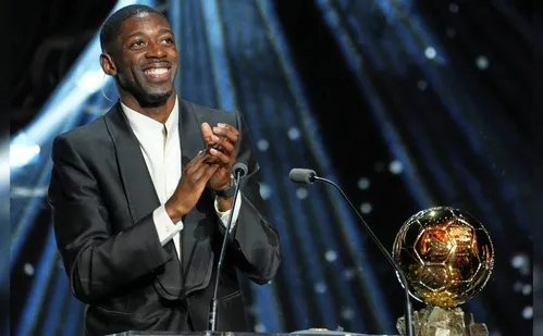 
          Imagem ilustrativa da imagem Dembélé sofreu no Barcelona e se reinventou com Luis Enrique no PSG
          