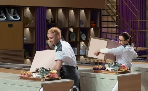 
          Imagem ilustrativa da imagem Desafio de doces com caixa misteriosa no "MasterChef Confeitaria"
          