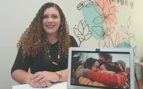 
          Imagem ilustrativa da imagem Dez erros que pais cometem e afastam os filhos adolescentes
          