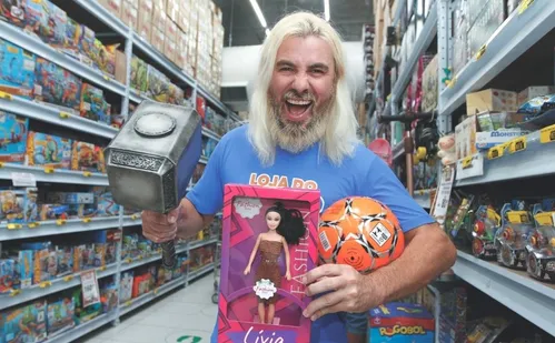 
          Imagem ilustrativa da imagem Dia das Crianças: presentes vão de bonecas a brinquedos eletrônicos
          