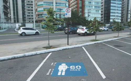 
          Imagem ilustrativa da imagem Dia do Idoso: adeus à bengala como símbolo da terceira idade
          