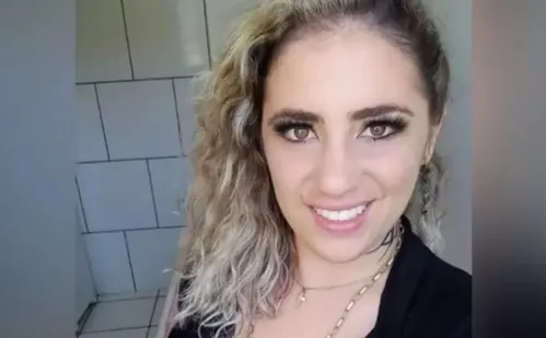 
          Imagem ilustrativa da imagem 'Diaba Loira', traficante morta no Rio, vendeu trufas para pagar faculdade
          