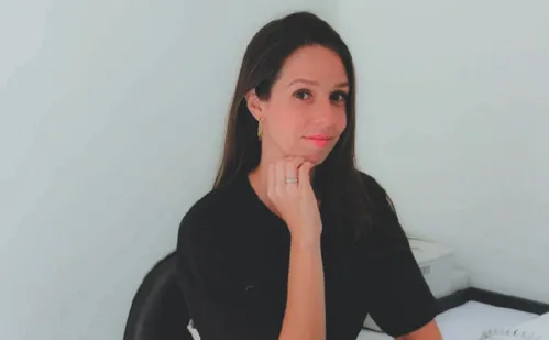 
          Imagem ilustrativa da imagem Doces com glitter viram moda e Anvisa faz alerta
          