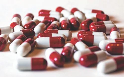 
          Imagem ilustrativa da imagem Dois a cada 10 alunos já experimentaram drogas
          