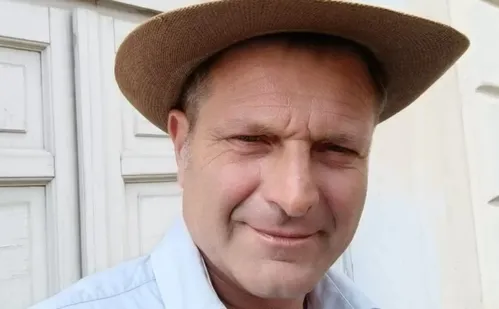 
          Imagem ilustrativa da imagem Duas pessoas morrem na Itália após comer brócolis e linguiça
          