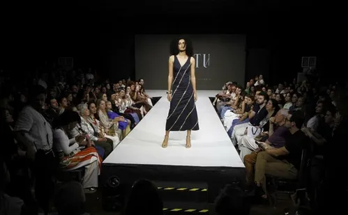 
          Imagem ilustrativa da imagem ES Fashion: Último dia para conferir peças da moda em Vitória
          