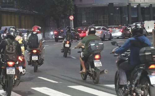 
          Imagem ilustrativa da imagem ES já registrou 298 mortes por acidentes de motos este ano
          