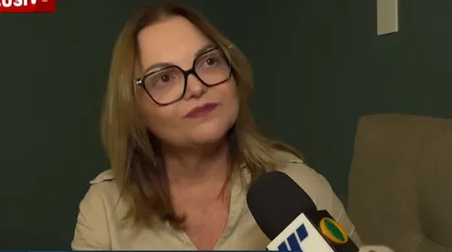 
          Imagem ilustrativa da imagem EXCLUSIVO: mãe da advogada Maria Eduarda fala sobre a perda da filha em naufrágio
          