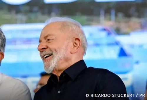 
          Imagem ilustrativa da imagem Eleições 2026: Pesquisa revela vantagem de Lula em Pernambuco
          