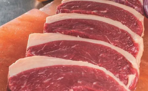 
          Imagem ilustrativa da imagem Consumidor pagará menos por alimento em meio à crise com os EUA
          