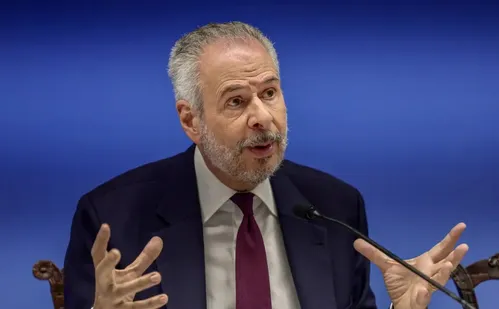 
          Imagem ilustrativa da imagem Embaixador nega mudanças e diz que COP30 permanece em Belém
          