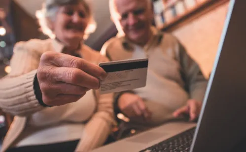 
          Imagem ilustrativa da imagem Empresas apostam em produtos voltados para idosos
          