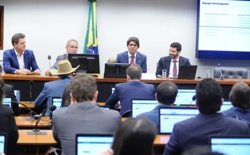 
          Imagem ilustrativa da imagem Entenda ponto a ponto o que pode mudar com a reforma administrativa
          