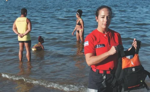 
          Imagem ilustrativa da imagem Espírito Santo já teve 88 casos de afogamento este ano
          