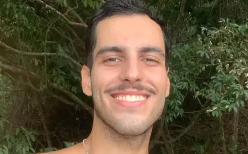 
          Imagem ilustrativa da imagem Estudante de Medicina da UFRJ descobre que estava morto no SUS ao tentar se vacinar
          