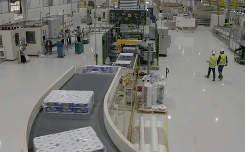 
          Imagem ilustrativa da imagem Fábrica transforma resíduos em insumo
          