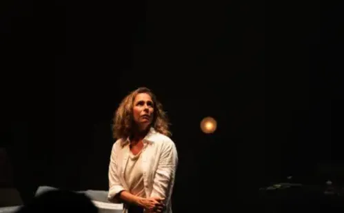 
          Imagem ilustrativa da imagem 34 peças de teatro com entrada gratuita em Vitória
          